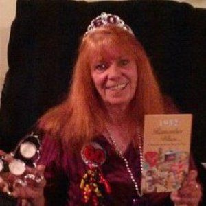 Meet your Posher, Donna